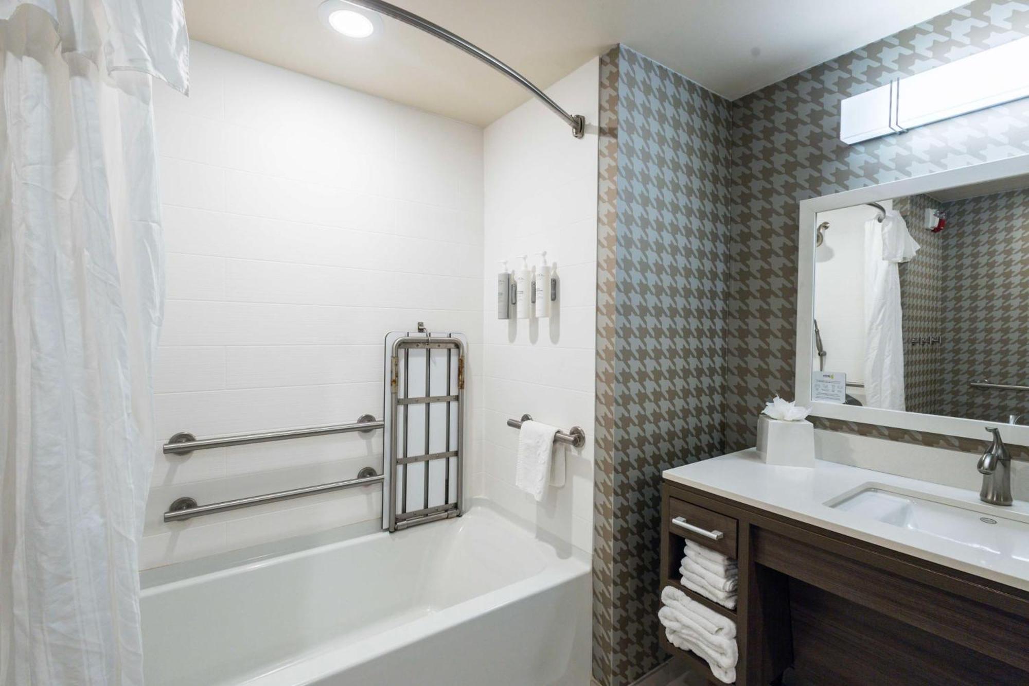 โฮม2 สวีท บาย ฮิลตัน เดย์ตัน เซ็นเตอร์วิลล์ Hotel Centerville ภายนอก รูปภาพ